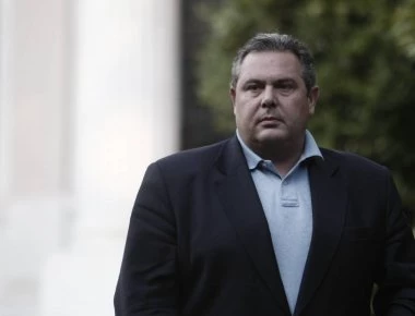 Ο Π.Καμμένος πανηγυρίζει για την «έξοδο» και ξεχνάει τα «περί εκλογών» για τη συμφωνία εκχώρησης της Μακεδονίας